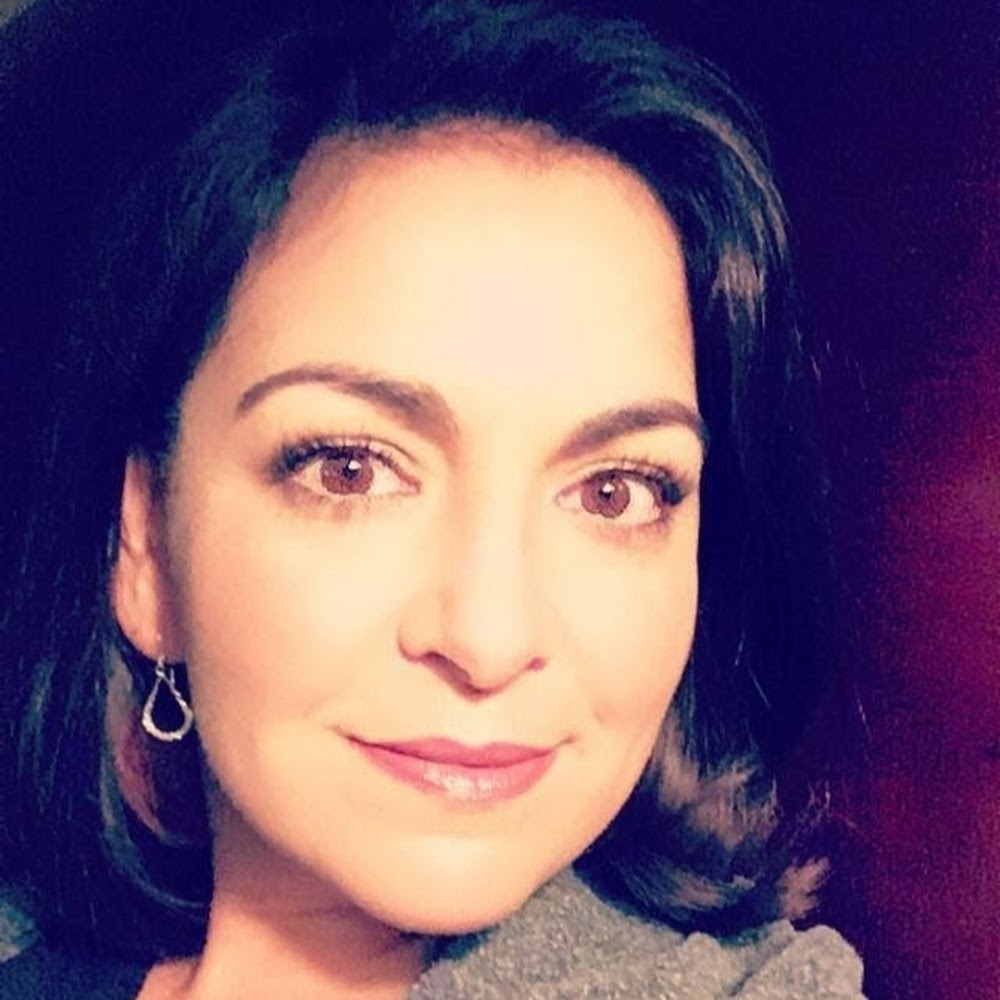 Meet your Posher, Veronica